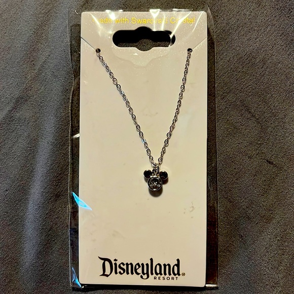 Disney Resort Limited Addition necklace - Picture 1 of 2